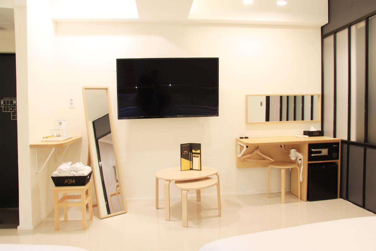 A314 Hotel Seoul Bagian luar foto