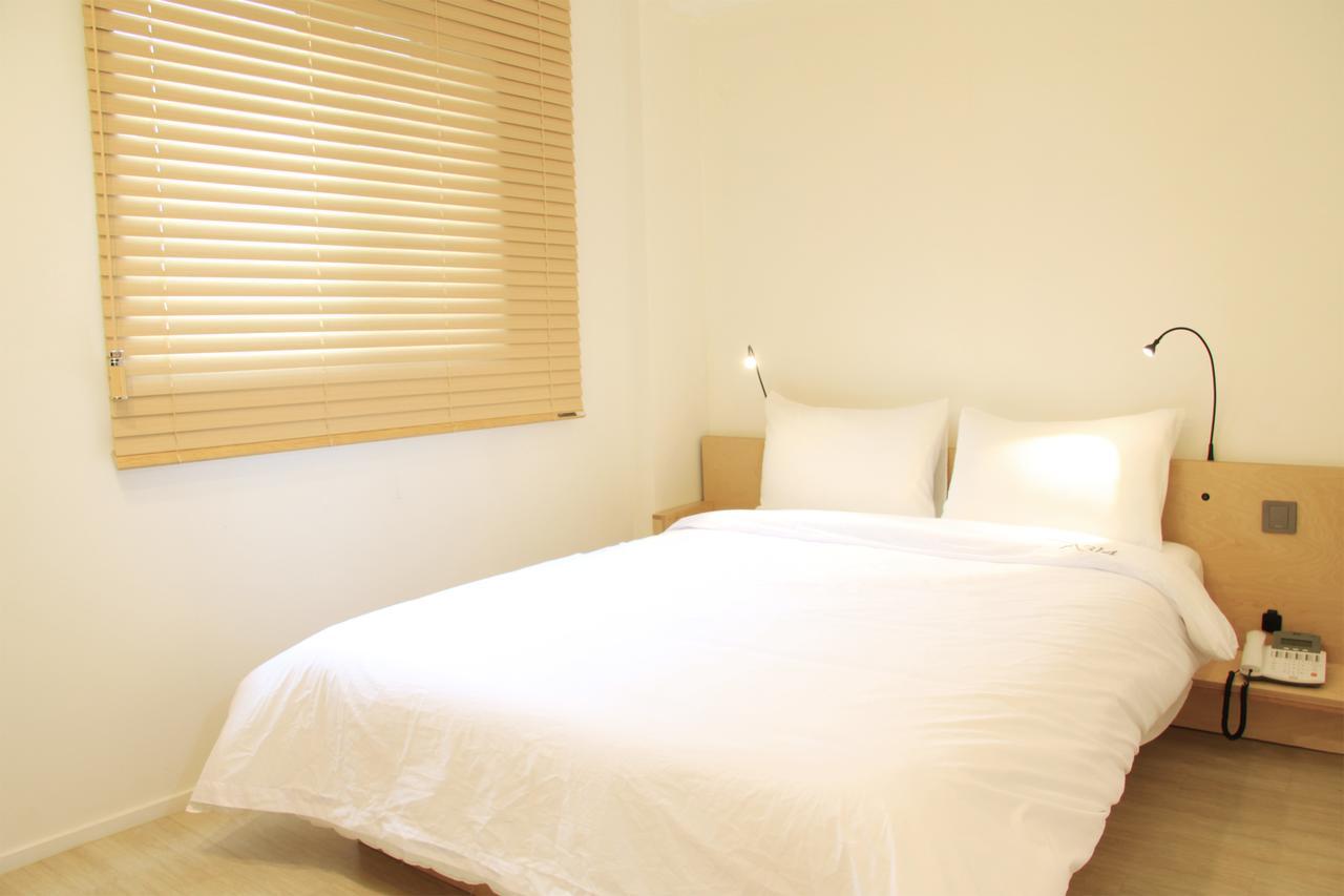 A314 Hotel Seoul Bagian luar foto