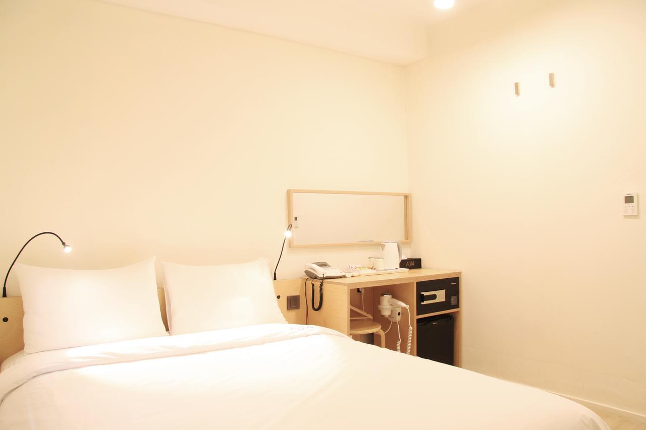 A314 Hotel Seoul Bagian luar foto