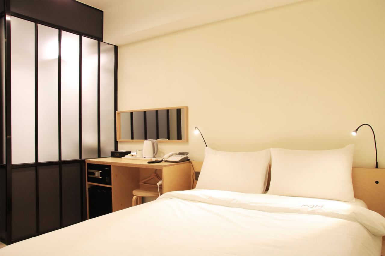 A314 Hotel Seoul Bagian luar foto