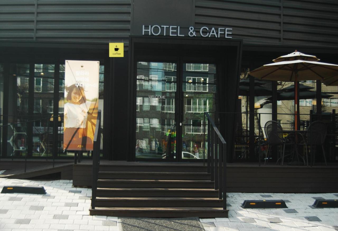 A314 Hotel Seoul Bagian luar foto